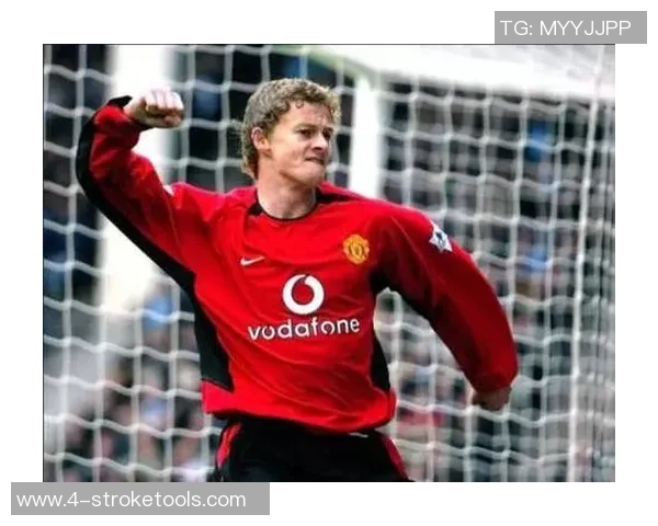 黑人足球明星童年时期的珍贵照片回顾与成长故事分享