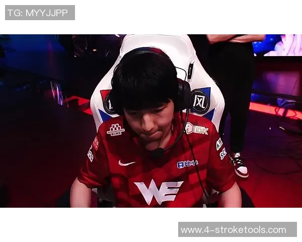 聚焦DOTA2：FPX的团队协作话题