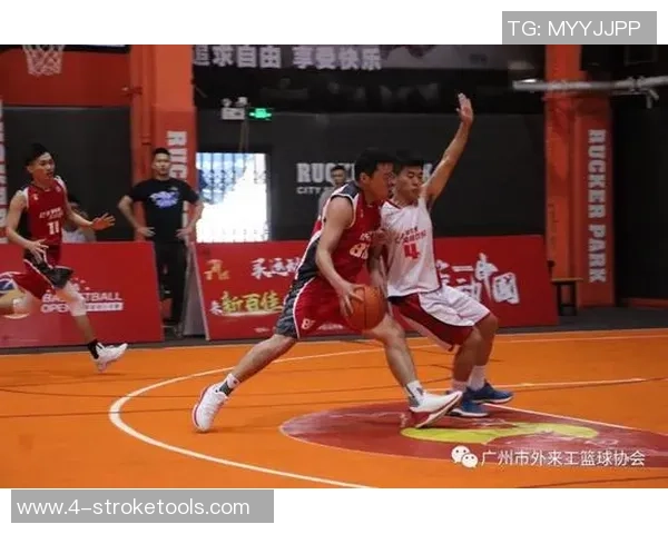 篮球纪实：记录广州篮球队的逆袭之旅